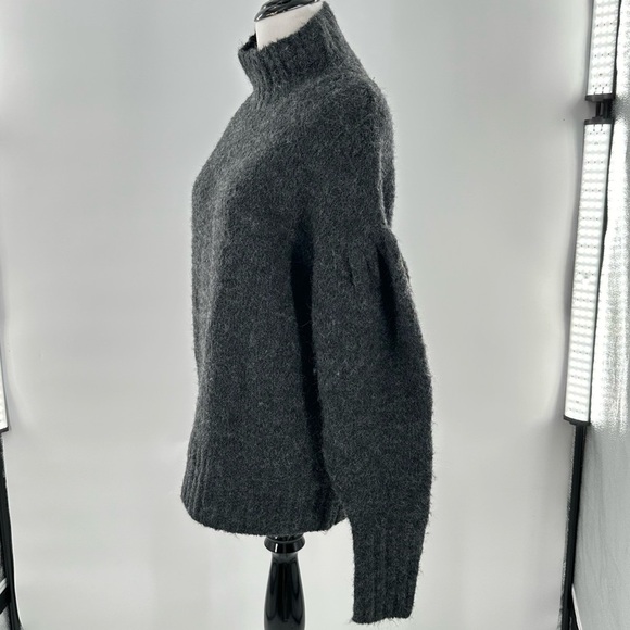 Express womens sweater size XS grey oversized turtleneck - Picture 8 of 11
